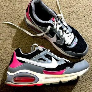 Wmns Air Max Skyline 'Black Stealth Pink Flash' Sz 8